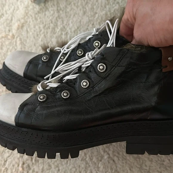 A.S. 98 Free People / Camp Out Hiker size 40 - Picture 6 of 15